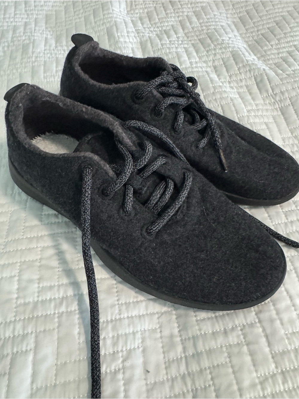 allbirds Black Wool-Like Lace-Up Women's Sneakers - Brand New WITHOUT Tags